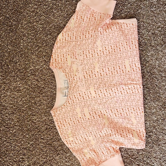 Oakley Shirt - Picture 3 of 7